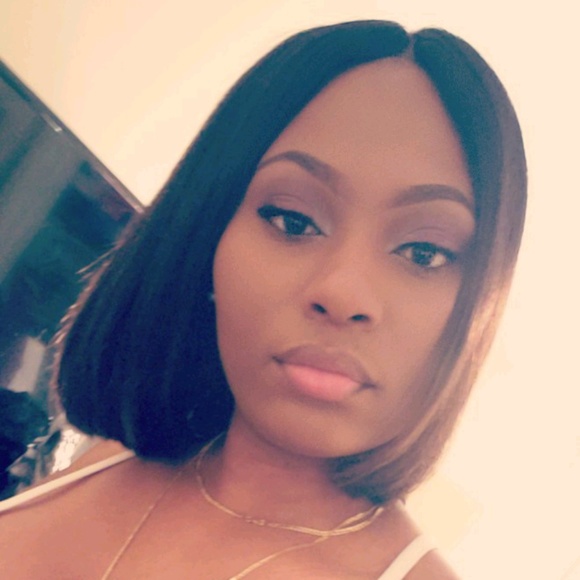 krissylaflare